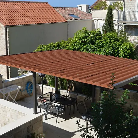 Lea Appartement Hvar Town