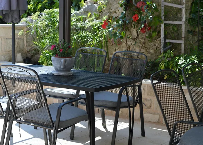 Lea Appartement Hvar Town