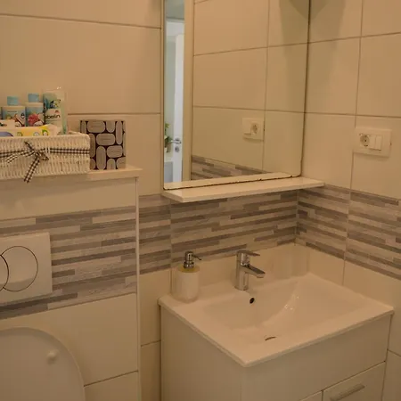 Apartment Lea *