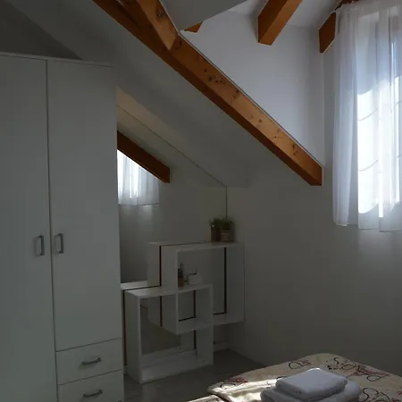 Lea Διαμέρισμα Χβαρ